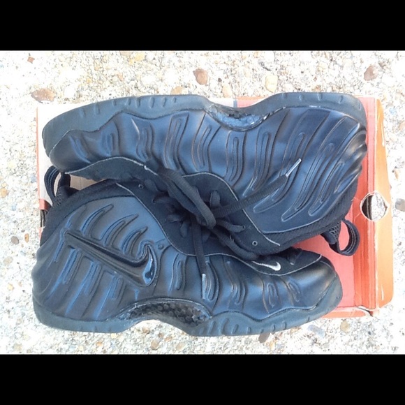 Nike Foamposite Pro GS - Picture 4 of 6